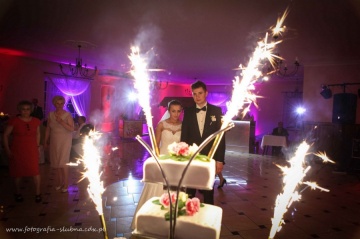 Fxart kreatywny film ślubny i dekoracja światłem sal weselnych