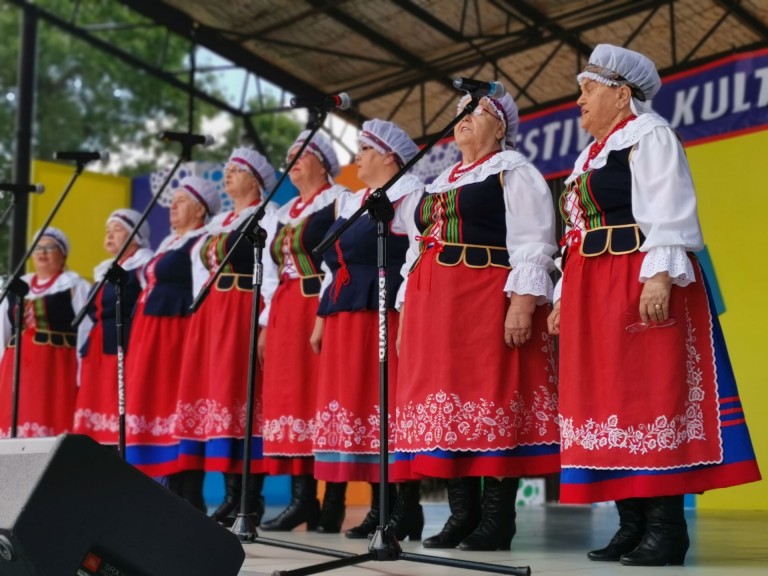 W stronę tradycji. Festiwal kultury ludowej znowu zagościł w Kramsku