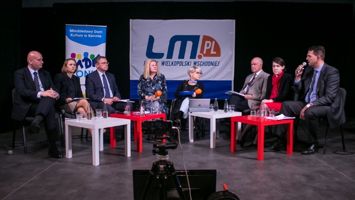 Debata. Sześciu kandydatów do Sejmu na wyborczym ringu